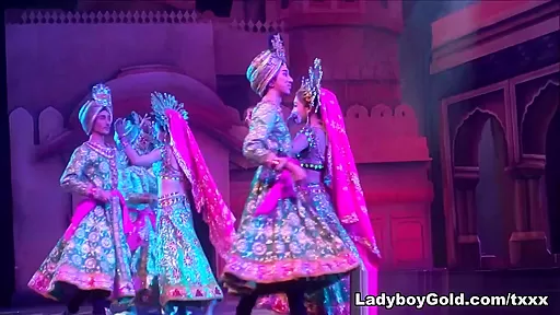 Colosseum Cabaret, Nov 2016 - LadyboyGold