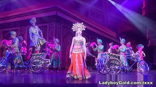 Colosseum Cabaret, Nov 2016 - LadyboyGold