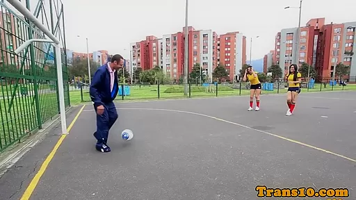 Columbian shemales threeway fuck with male