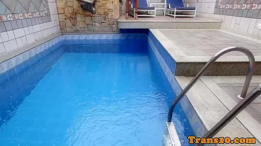 Brazilian tranny toying her ass and tugging