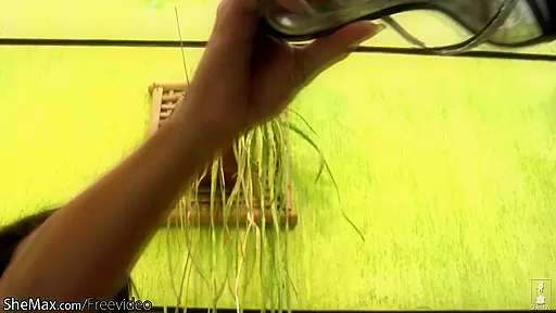 Sexy shemale babe pops out her massive ass from thongs