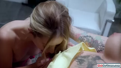 I facesitted this big tits blonde tgirl