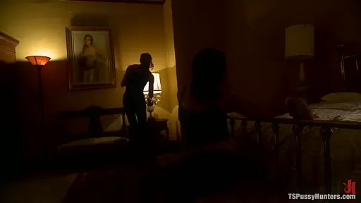 Break In and Pay with Your Pussy Ts Venus Lux teaches a rookie a Lesson