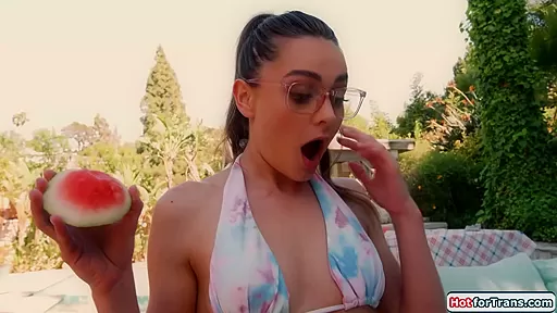 Who wouldve thought the bbq got me two big shemale weiners