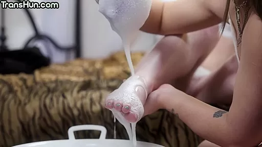 Nympho shemale fucks female in wet pussy in doggystyle