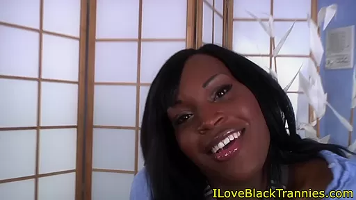 Ebony ts analplaying with dildo then wanks