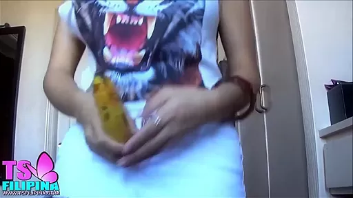 TS Filipina Real Slut Shemale Fucks Banana