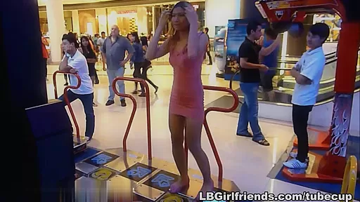 Fourfan - Mall Date Jerkoff