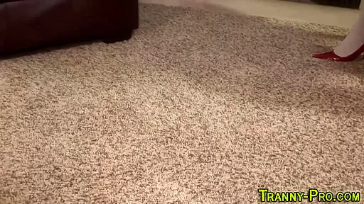 Shemale swallows jizz