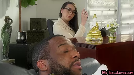 Bigbooty transgender smashed in asshole by big black cock