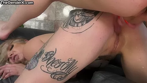 Dominant Tranny fucks tattooed strapon babe n rides her toy