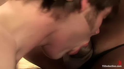 Nyobi Khan, Johnny Rocket