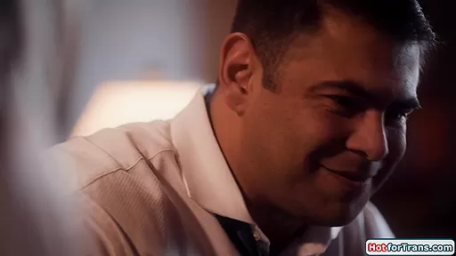 Tgirl stepdaughter Emma Rose sucks rims n anal rides stepdad