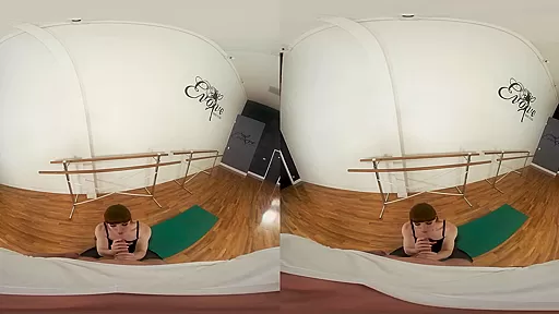 Natalie Mars in The Nutcracker Shemale VR Porn Video - VRBTrans