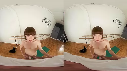 Natalie Mars in The Nutcracker Shemale VR Porn Video - VRBTrans