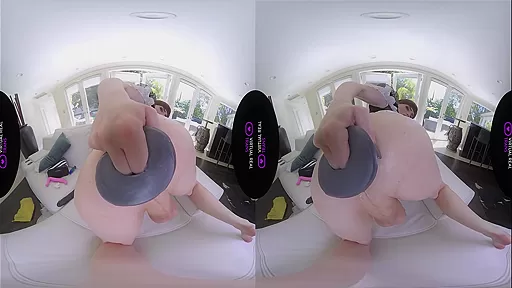 A doll and other toys - VirtualRealTrans