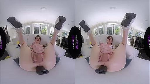 A doll and other toys - VirtualRealTrans