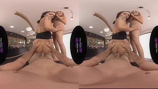 Tropical threesome - VirtualRealTrans