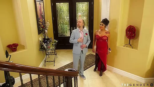 College trans babe celebrates graduation with steamy sex