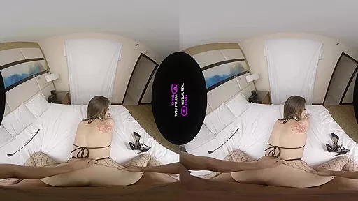 Casey Kisses,Draven Navarro in VR Hotel V - SexLikeReal Shemale