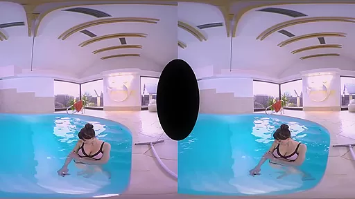 Bailey Paris in Soak With Me - SexLikeReal Shemale