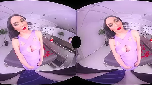 Big Johnny,Holly Harlow in Happy Valentine's day - SexLikeReal Shemale
