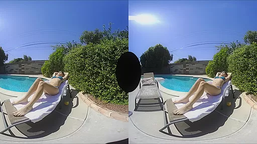 Daisy Taylor in Daisy Taylor - Poolside - SexLikeReal Shemale