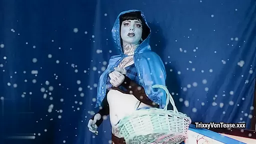 Trixxy Von Tease - SHE QUEEN WINTER VIXXEN
