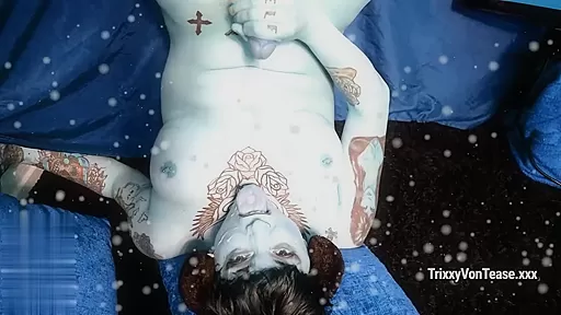 Trixxy Von Tease - SHE QUEEN WINTER VIXXEN