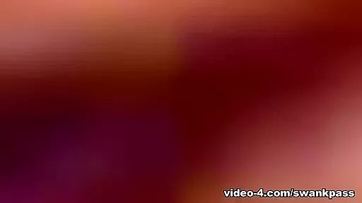 Agatha Alencar Strokes Her Long Dong - TrannyKingz