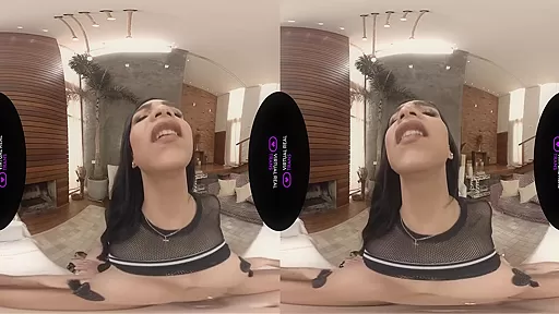 Yasmin in Samba with me - VirtualRealTrans