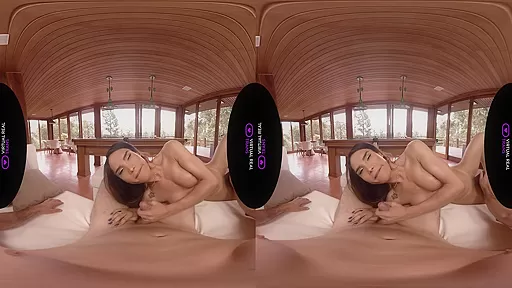 Kalliny in Wet games - VirtualRealTrans