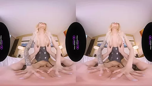 Ryder Monroe & Pierce Paris in VR Hotel I - VirtualRealTrans
