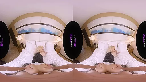 Ryder Monroe & Pierce Paris in VR Hotel I - VirtualRealTrans
