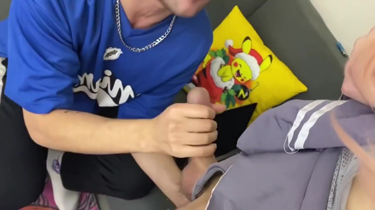Haired Chick Fucks The Hippi Guy In Ass
