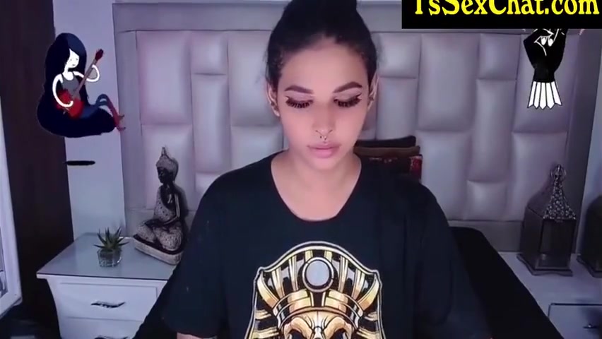 Small Hot Jaks Her Cock On Webcam
