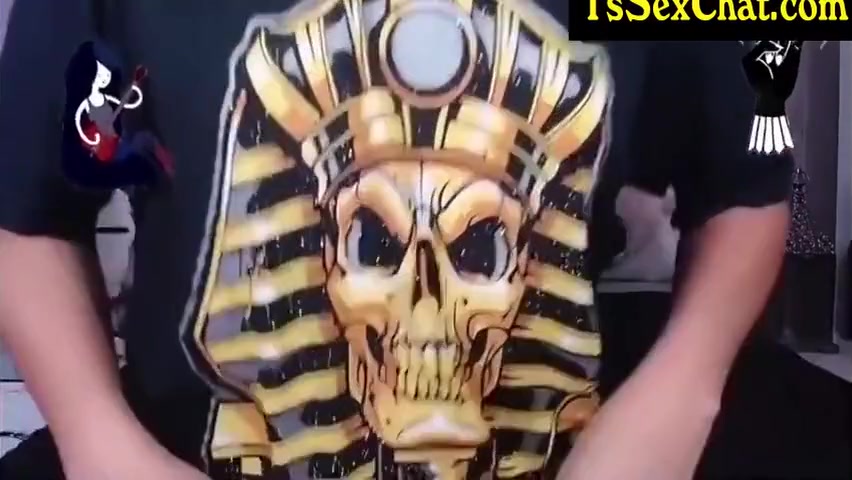 Small Hot Jaks Her Cock On Webcam