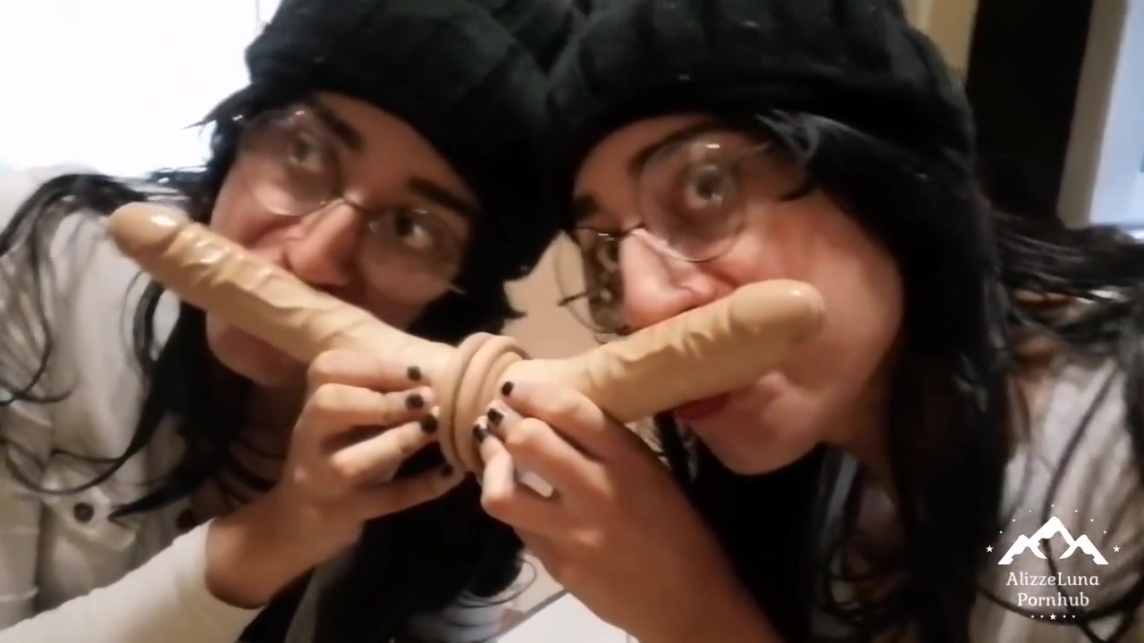Alizze Luna Haciendose El Amor A Ella Misma