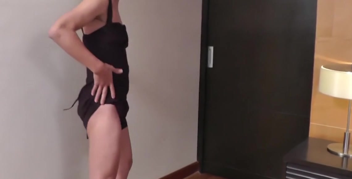 Short-haired Ladyboy in Black Dress Enjoys Solo Mas