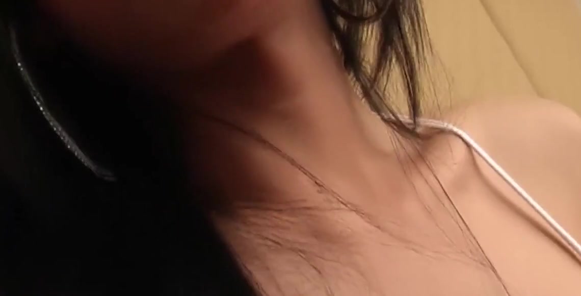 Brunette Ladyboy Strips her Blue Jeans and Pulls