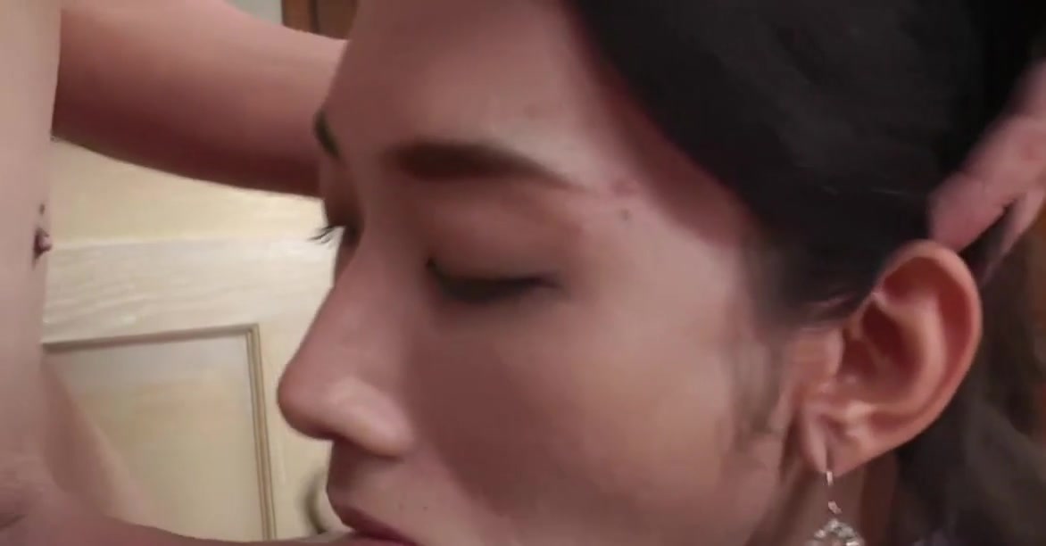 Dark-haired Ladyboy in Sandals Plays with her Ass and Gets Fucked on the Floor
