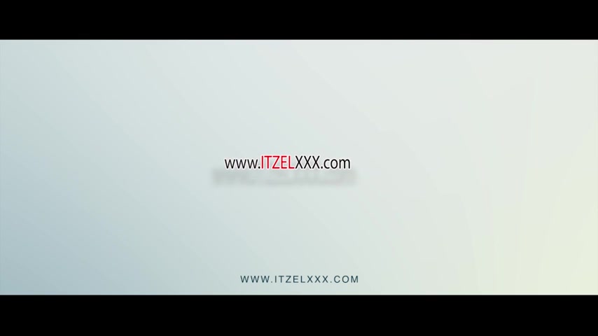 Hot Threesome . Itzel - Itzelxxx