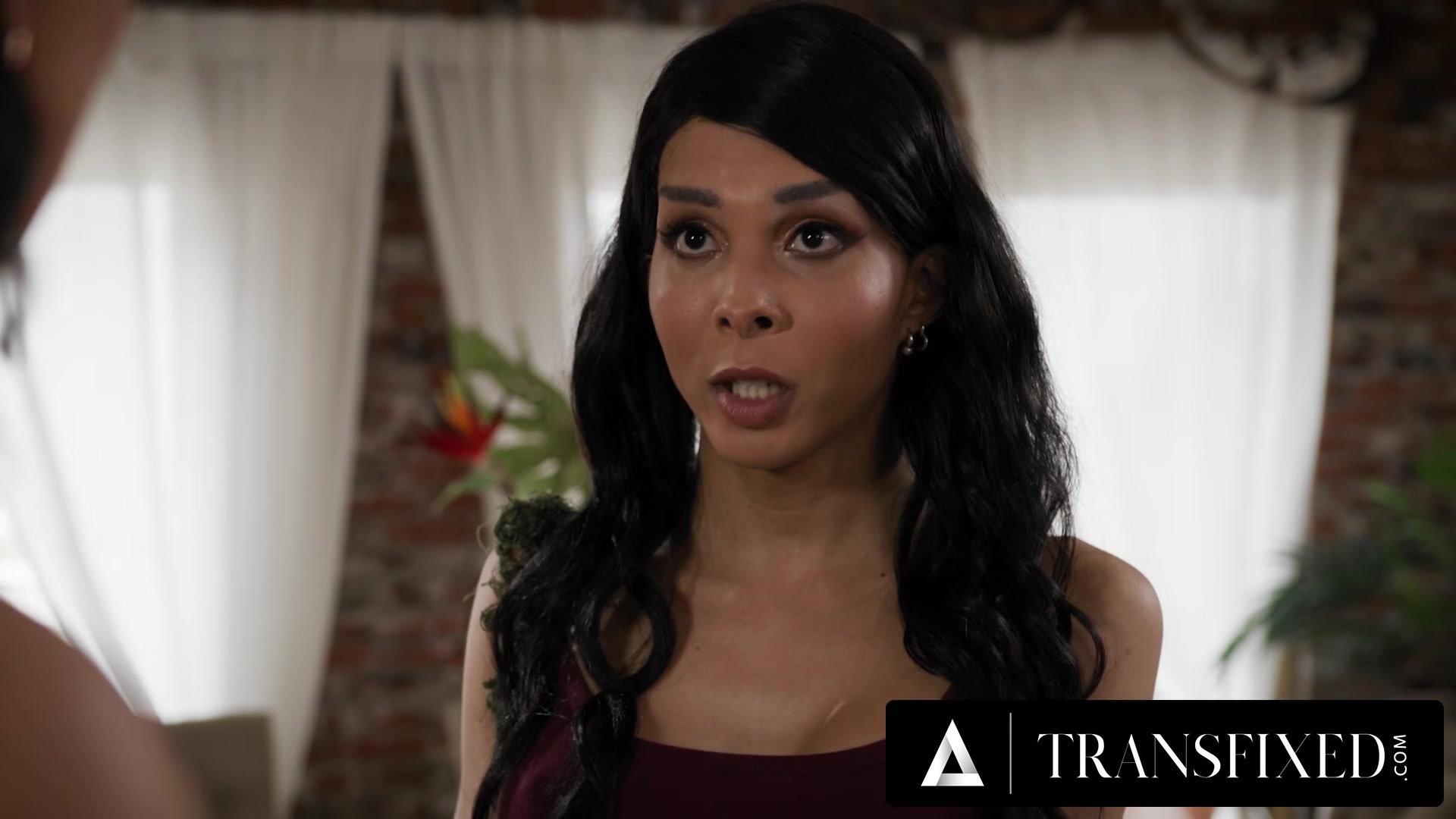TRANSFIXED - Hung Darling Valeria Atreides Thanks Penny Barber For Being An LGBTQ Ally! PUSSY CREAMPIE