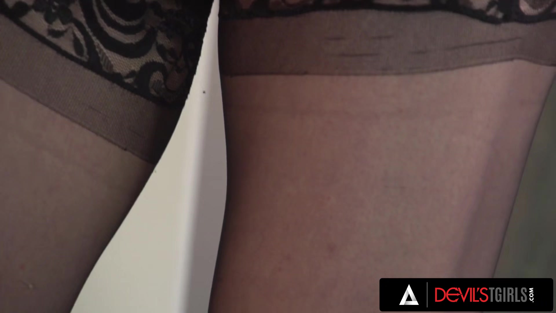 DEVILS TGIRLS - America's Next Top Trans Darling Show They Love Playing With Their Cocks And Assholes