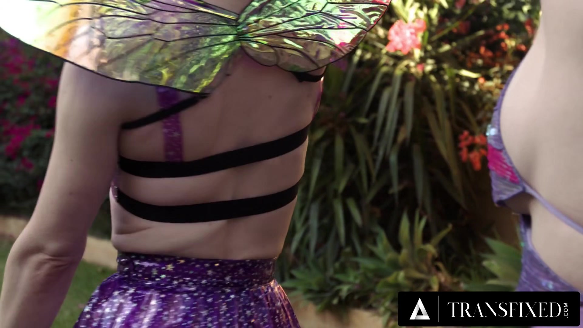 TRANSFIXED - Bunny Colby Can't Get Enough Of Lena Moon's Dazzling Trans Dick