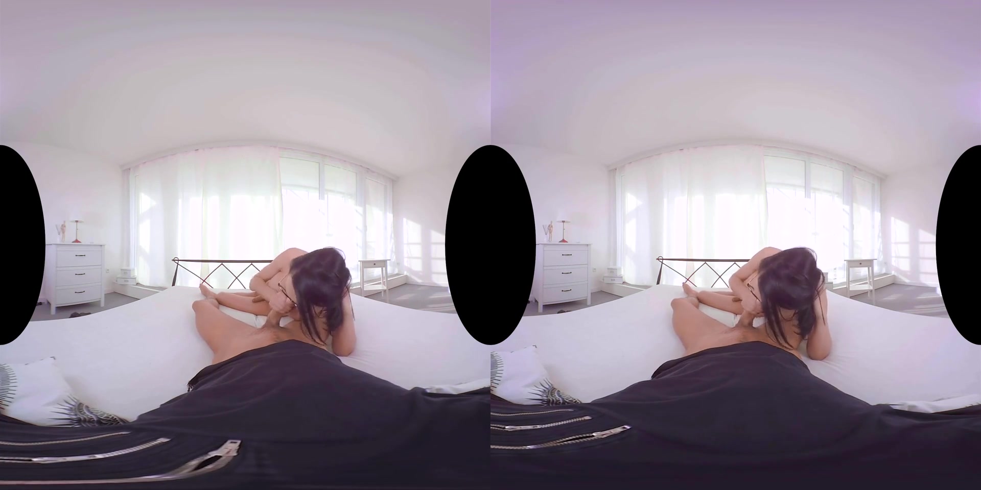 Kimber Lee in Tinder With Kimber Shemale VR Porn Video - VRBTrans