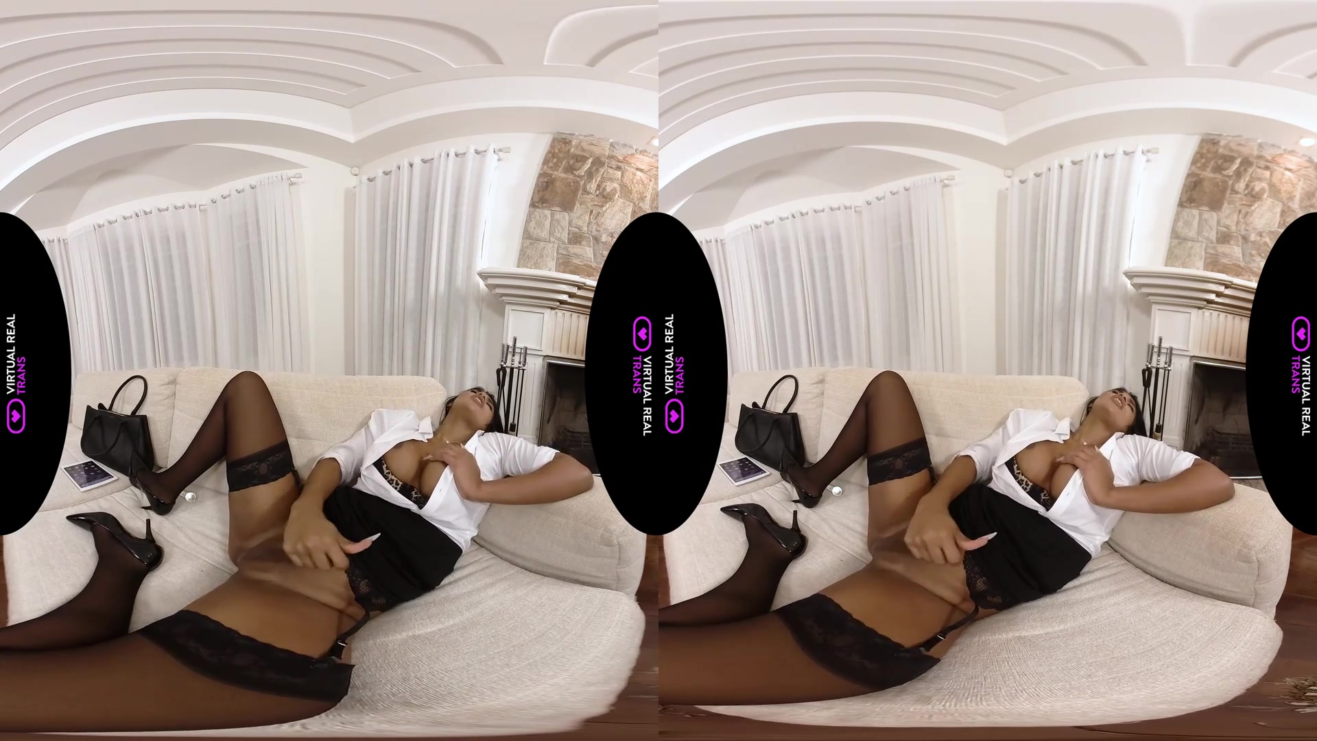 Business Woman - VirtualRealTrans