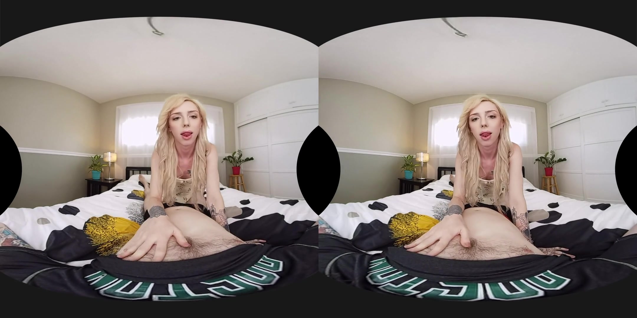 Annabelle Lane in Annabelle Lane Virtual Reality - SexLikeReal Shemale
