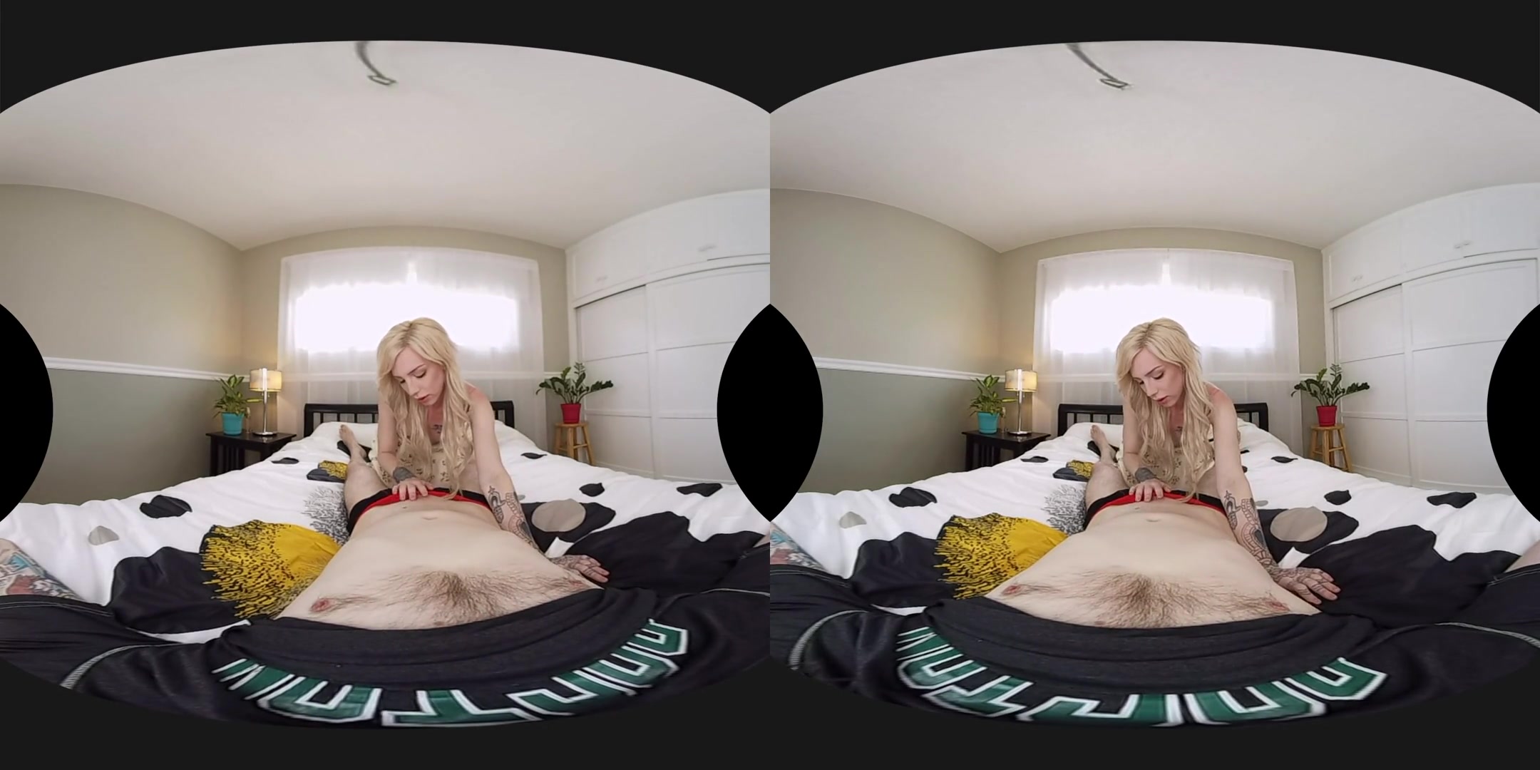 Annabelle Lane in Annabelle Lane Virtual Reality - SexLikeReal Shemale