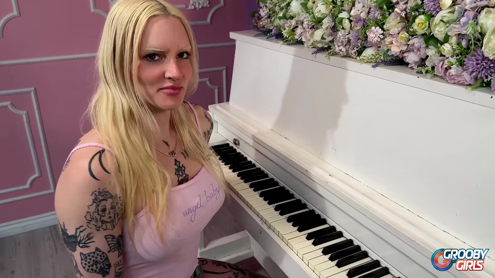 GROOBYGIRLS - Astrid Soleil stuns in pink and ink with big boobs